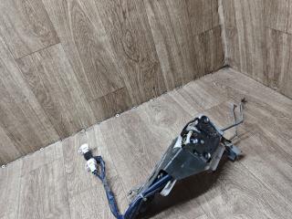 замок двери передней правой Suzuki Liana 1 поколение 2002, 1.6 л., M16A, бензин, АКПП, седан