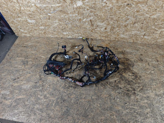 блок предохранителей Lada Vesta 1 поколение 2020, 1.6 л., бензин, МКПП, универсал, 8450033600