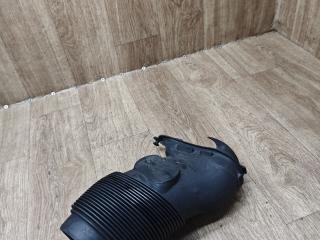 патрубок воздушного фильтра Volkswagen Transporter T5 2006, 2.5 л., AXD, дизель, МКПП, микроавтобус, 7H0129647, 7H0129578