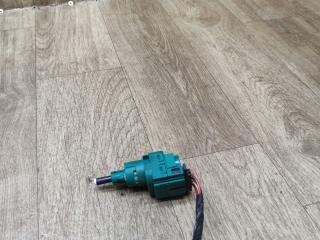 Датчик педали тормоза (лягушка) Volkswagen Jetta 4 поколение 2003, 2.0 л., BEV, бензин, МКПП, седан, 1C0945511A