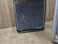 радиатор отопителя (печки) Volkswagen Transporter T5 2006, 2.5 л., AXD, дизель, МКПП, микроавтобус - фото №2