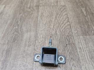 петля крышки багажника Lada Vesta 1 поколение 2020, 1.6 л., бензин, МКПП, универсал, 8450006143