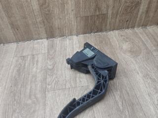 педаль Mercedes-Benz Vito W638 2000, 2.2 л., OM 611.980, дизель, МКПП, микроавтобус, 0281002335, 9013000404