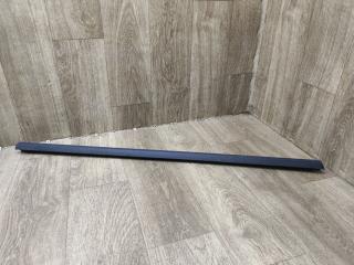 молдинг стекла Lada Vesta 1 поколение 2020, 1.6 л., бензин, МКПП, универсал, 8450007726