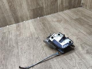 замок двери передней правой Toyota Corolla 7 поколение (E100) 1992, 1.3 л., 4E-FE, бензин, МКПП, седан