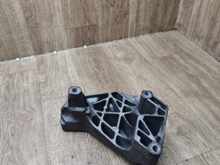 кронштейн двигателя Volkswagen Jetta 4 поколение 2003, 2.0 л., BEV, бензин, МКПП, седан, 038199207H