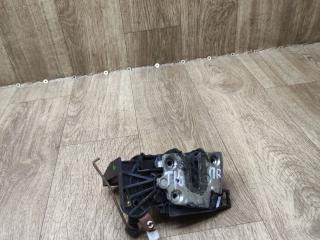 замок двери передней правой Renault Sandero 2 поколение 2015, 1.2 л., D4F 732, бензин, МКПП, хетчбэк 5 дв.