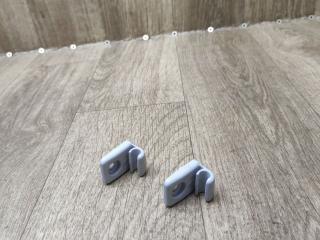 козырек солнцезащитный Lada Vesta 1 поколение 2020, 1.6 л., бензин, МКПП, универсал, 8450008061