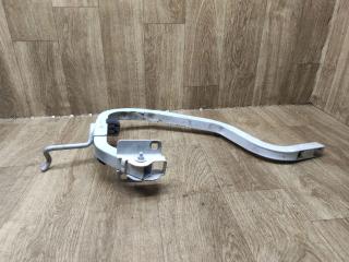 петля крышки багажника Renault Logan 2 поколение [рестайлинг] 2018, 1.6 л., H4M 738, бензин, МКПП, седан, 904015781R