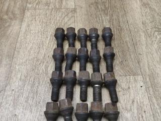 болт колесный Opel Astra H/Family [рестайлинг] 2010, 1.8 л., Z 18 XER, бензин, АКПП, хетчбэк 5 дв.