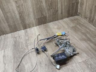 замок двери сдвижной Mercedes-Benz Vito W638 2000, 2.2 л., OM 611.980, дизель, МКПП, микроавтобус