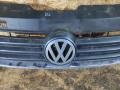 решетка радиатора Volkswagen Transporter T5 2006, 2.5 л., AXD, дизель, МКПП, микроавтобус, 7H58071018 - фото №3