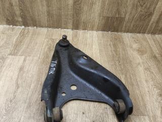 рычаг передний правый Renault Sandero 2 поколение 2015, 1.2 л., D4F 732, бензин, МКПП, хетчбэк 5 дв., R071235854