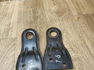 кронштейн радиатора Hyundai Terracan 1 поколение 2004, 2.9 л., дизель, АКПП, внедорожник 5 дв.