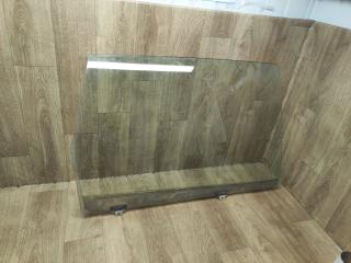 стекло двери задней правой Toyota Picnic 1 поколение XM10 2000, 2.2 л., 3C-TE, дизель, МКПП, минивэн