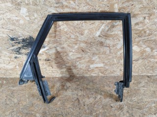 рамка двери Audi 80 B3 1991, 1.8 л., бензин, МКПП, седан