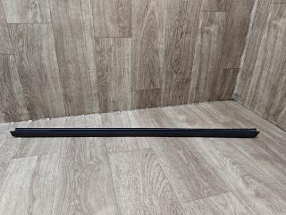 молдинг стекла двери задней Lada Vesta 1 поколение 2021, 1.6 л., бензин, МКПП, универсал, 8450007854