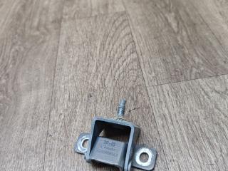 петля крышки багажника Lada Vesta 1 поколение 2020, 1.6 л., бензин, МКПП, универсал, 8450006143