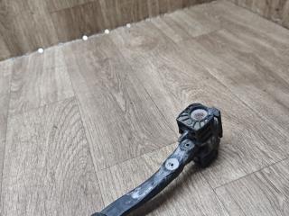 ограничитель открывания двери Opel Astra H/Family [рестайлинг] 2010, 1.8 л., Z 18 XER, бензин, АКПП, хетчбэк 5 дв., 13107175