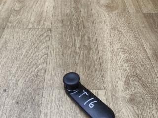 ручка стеклоподъемника задней Renault Sandero 2 поколение 2015, 1.2 л., D4F 732, бензин, МКПП, хетчбэк 5 дв.