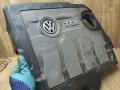 декоративная крышка двигателя Volkswagen Golf 6 поколение 2010, 1.6 л., CAYC, дизель, МКПП, универсал, 03L103925AR - фото №4