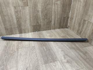 молдинг стекла Lada Vesta 1 поколение 2020, 1.6 л., бензин, МКПП, универсал, 8450007727