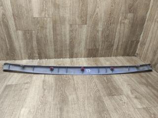 обшивка крышки багажника Toyota Picnic 1 поколение XM10 2000, 2.2 л., 3C-TE, дизель, МКПП, минивэн, 6768744010