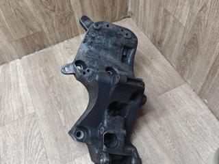 кронштейн генератора Renault Logan 2 поколение [рестайлинг] 2018, 1.6 л., K7M 812, бензин, МКПП, седан, 8200941114