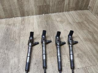 форсунка Volkswagen Golf 6 поколение 2010, 1.6 л., CAYC, дизель, МКПП, универсал, 03L130277B