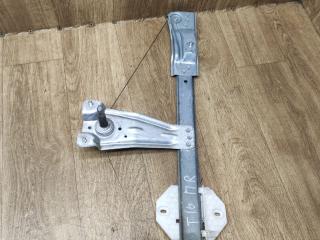 стеклоподъемник передний правый Renault Sandero 2 поколение 2015, 1.2 л., D4F 732, бензин, МКПП, хетчбэк 5 дв.