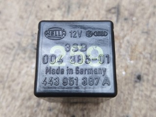 реле (прочие) Audi 80 B3 1991, 1.8 л., бензин, МКПП, седан, 004885-01