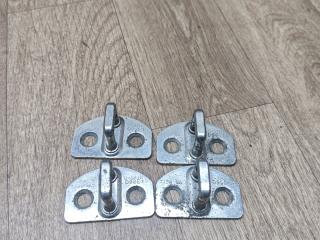 ответная часть (скоба) замка двери Lada Vesta 1 поколение 2019, 1.6 л., бензин, МКПП, седан, 715R, 098E19