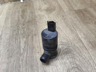 насос (моторчик) омывателя стекла Lada Vesta 1 поколение 2019, 1.6 л., бензин, МКПП, седан, 8450008573