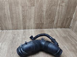 патрубок воздушного фильтра Volkswagen Golf 6 поколение 2010, 1.6 л., CAYC, дизель, МКПП, универсал, 3C0129654M