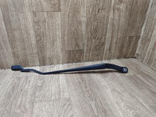 щеткодержатель (поводок стеклоочистителя, дворник) Lada Vesta 1 поколение 2021, 1.6 л., бензин, МКПП, универсал, 8450030854