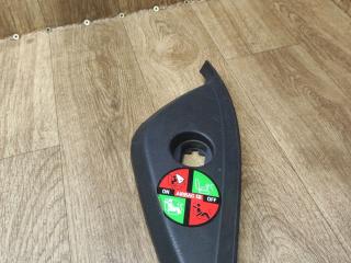 заглушка в торпедо правая Lada Vesta 1 поколение 2020, 1.6 л., бензин, МКПП, универсал