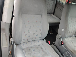 сиденье переднее Volkswagen Transporter T5 2006, 2.5 л., AXD, дизель, МКПП, микроавтобус