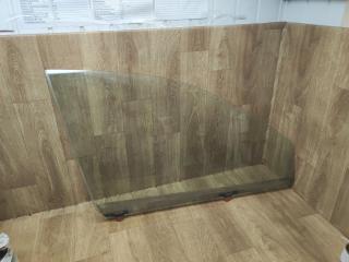 стекло двери передней правой Toyota Picnic 1 поколение XM10 2000, 2.2 л., 3C-TE, дизель, МКПП, минивэн