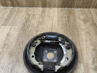 защитный кожух тормозного механизма Renault Sandero 2 поколение 2015, 1.2 л., D4F 732, бензин, МКПП, хетчбэк 5 дв.