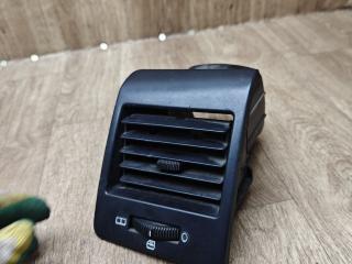 дефлектор обдува салона Mercedes-Benz Vito W638 2000, 2.2 л., OM 611.980, дизель, МКПП, микроавтобус, 6388310960