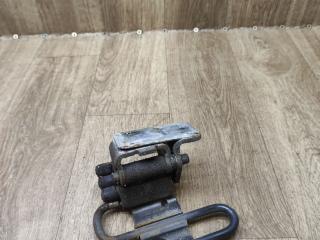 петля двери Volkswagen Jetta 4 поколение 2003, 2.0 л., BEV, бензин, МКПП, седан, 4B0831412B