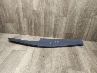 пыльник переднего крыла Renault Sandero 2 поколение 2015, 1.2 л., D4F 732, бензин, МКПП, хетчбэк 5 дв.