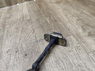 ограничитель открывания двери Hyundai Matrix 1 поколение 2002, 1.8 л., G4GB-G, бензин, МКПП, минивэн