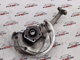 кулак поворотный правый Audi A4 B9 2019, 2.0 л., бензин, АКПП, серый, седан, полный привод, 8W0407560