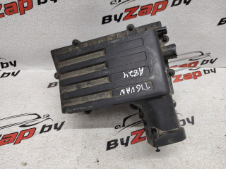 корпус воздушного фильтра Volkswagen Tiguan Allspace 1 поколение [рестайлинг] 2023, 2.0 л., бензин, АКПП, синий, внедорожник 5 дв., полный привод, 5QN129607, 5QN129601