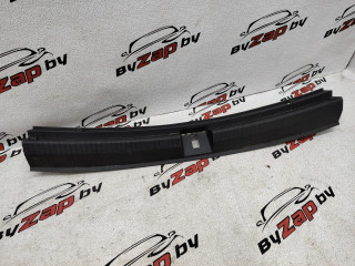 накладка внутренняя на заднюю панель кузова Volkswagen Tiguan Allspace 1 поколение [рестайлинг] 2023, 2.0 л., бензин, АКПП, синий, внедорожник 5 дв., полный привод, 5NN863459