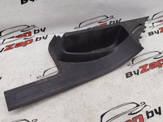 накладка на порог внутренняя Volkswagen Tiguan Allspace 1 поколение [рестайлинг] 2023, 2.0 л., бензин, АКПП, синий, внедорожник 5 дв., полный привод