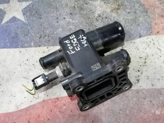 фланец (тройник) системы охлаждения Ford Edge 2 поколение CD539 [рестайлинг] 2020, 2.0 л., бензин, АКПП, внедорожник 5 дв.