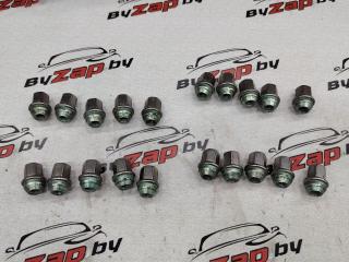 гайка колесная Buick Envista 1 поколение 2024, 1.2 л., бензин, АКПП, оранжевый, внедорожник 5 дв., передний привод