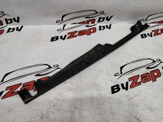 пыльник переднего крыла Audi A4 B9 2019, 2.0 л., бензин, АКПП, серый, седан, полный привод, 8W0820581